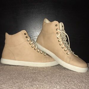 Like new Celio (Europa brand ) sneakers.